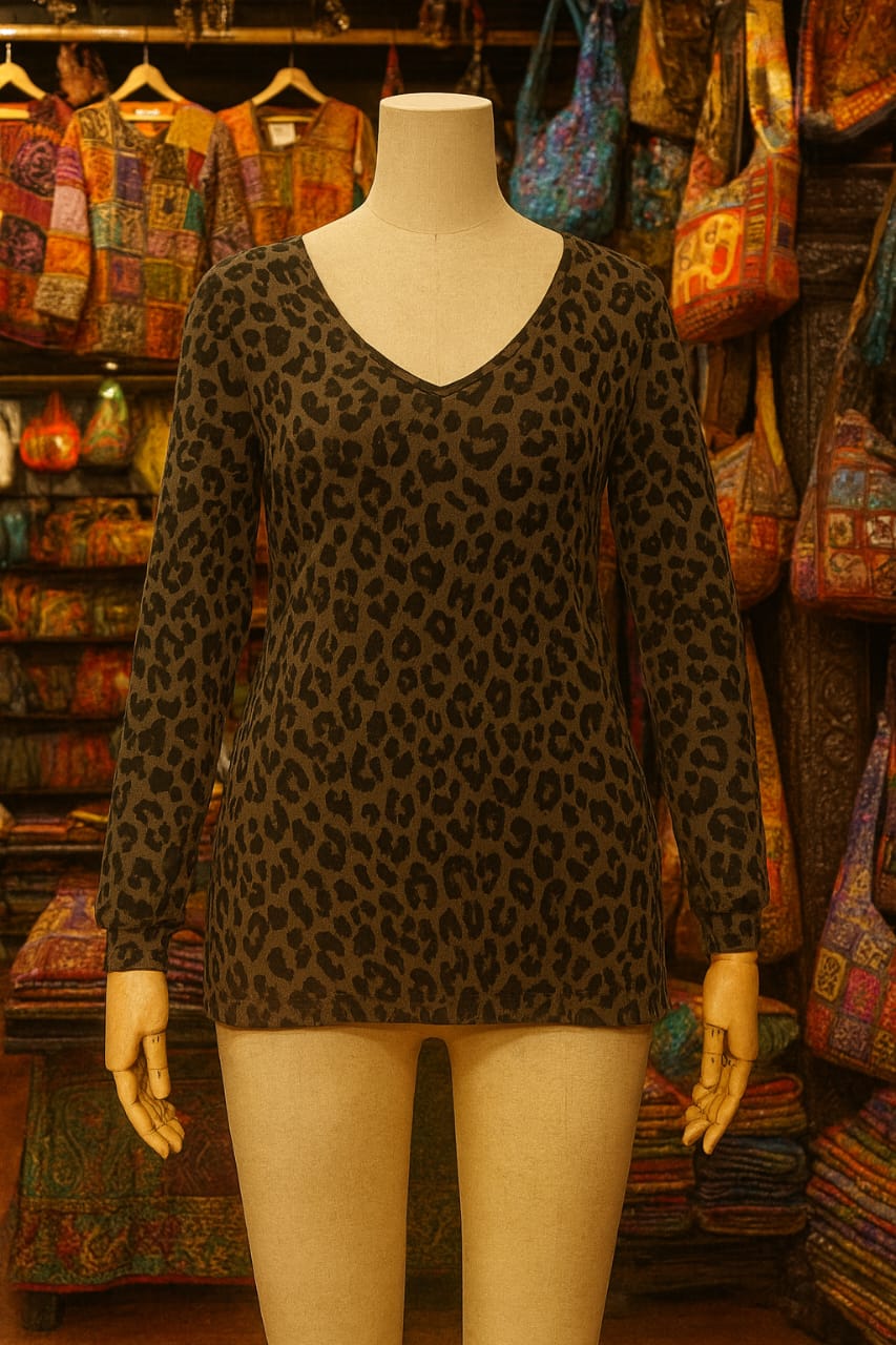 Tom Tailer - 34 but will also fit 32