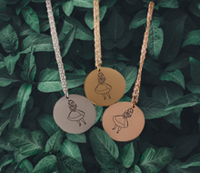 Load image into Gallery viewer, FREE SILVER NECKLACE + Alice In Wonderland - Black
