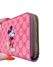 Load image into Gallery viewer, Mickey Cardholder
