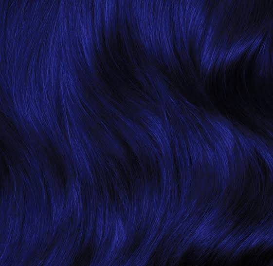 Sapphire (Marked down because the dye is packed in clear packets of 100ml tub measures)